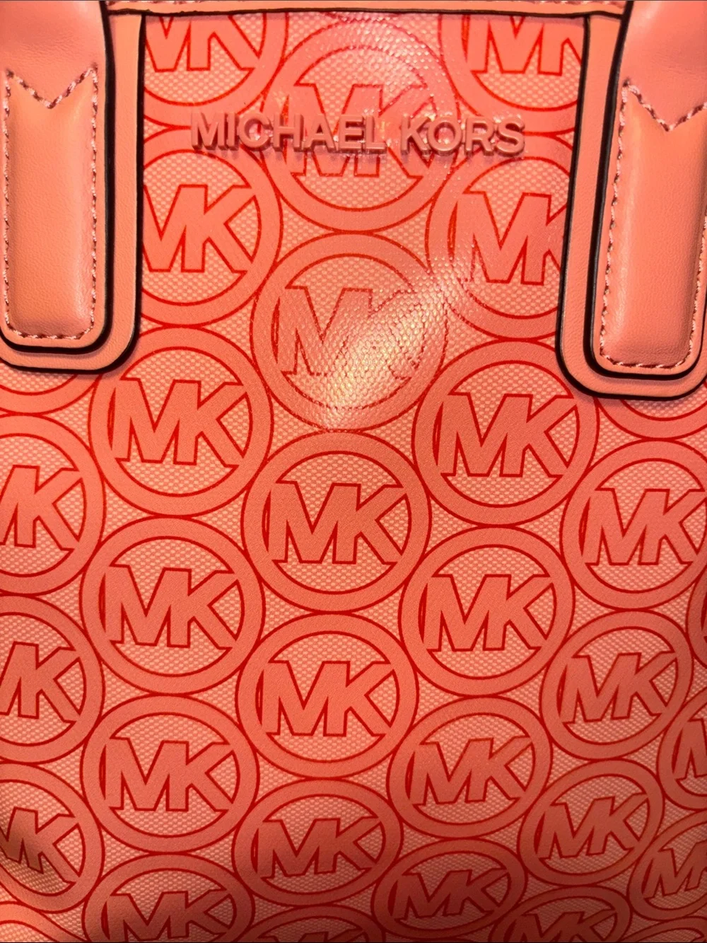 Michael Kors
JODIE SMALL LOGO JACQUARD TOTE BAG - Picture 2 of 6
